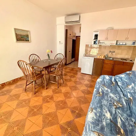 Luky Apartmán