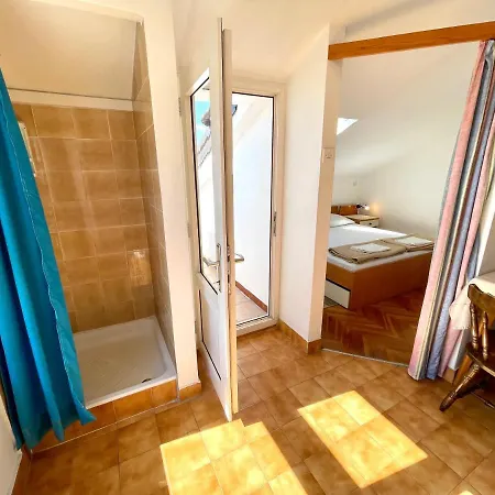 Apartment Luky Dramalj