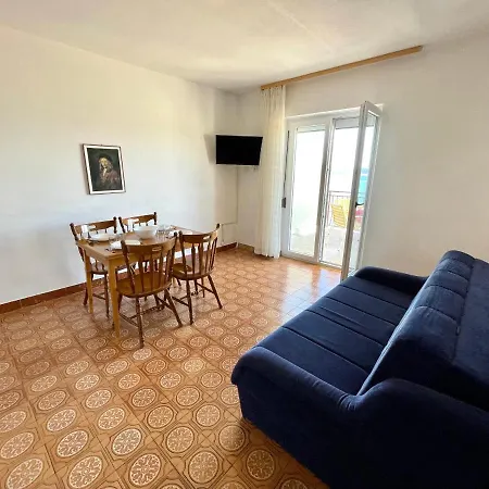 Luky Apartment Dramalj