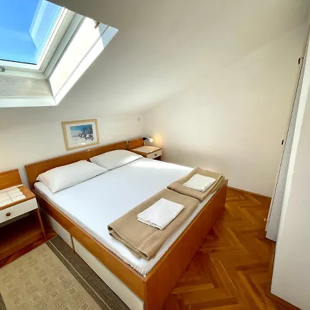 Luky Apartment *