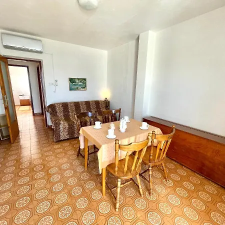 Apartment Luky Dramalj