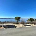 Διαμέρισμα Luky