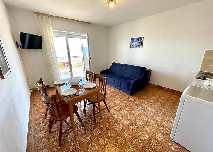 Apartment Luky *