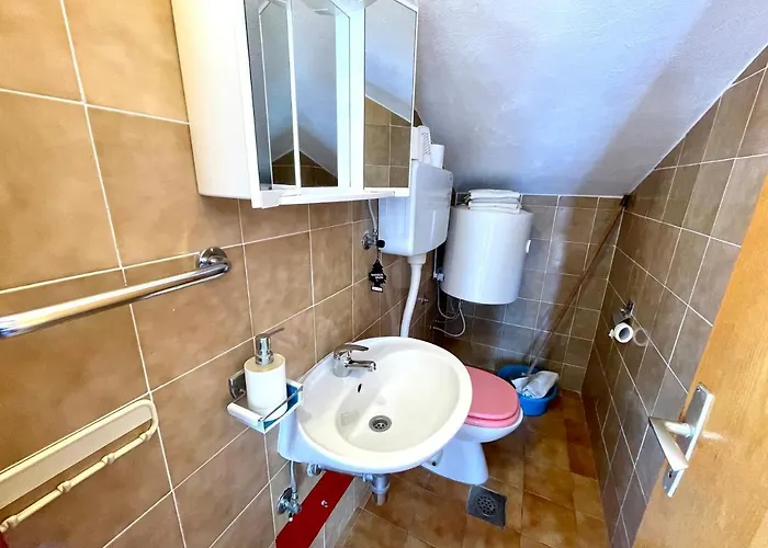 Apartment Luky Dramalj